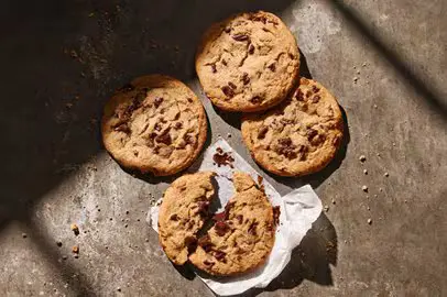 Chocolate Chipper Cookie 4-Pack