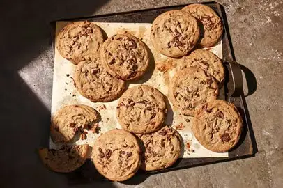 One Dozen Chocolate Chipper Cookies